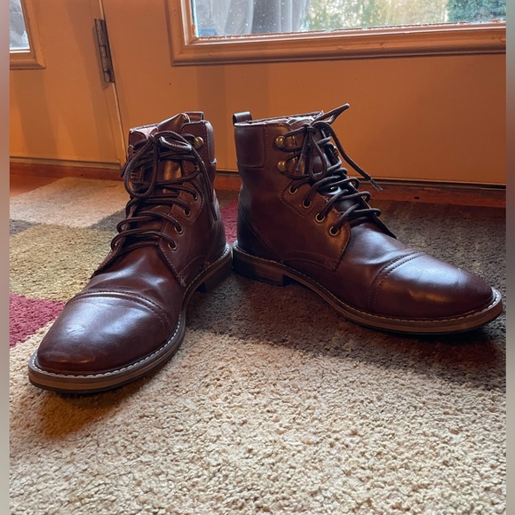 Men’s Brown lace-up boots - Picture 6 of 8